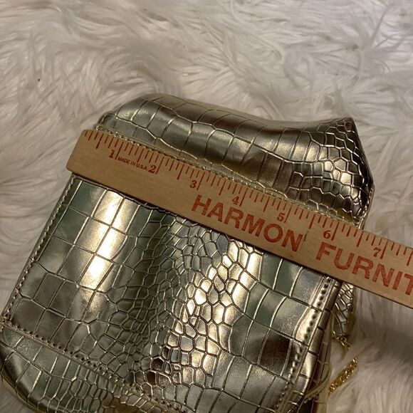 Simply Southern gold leather BunchyBag NWT - Picture 3 of 9